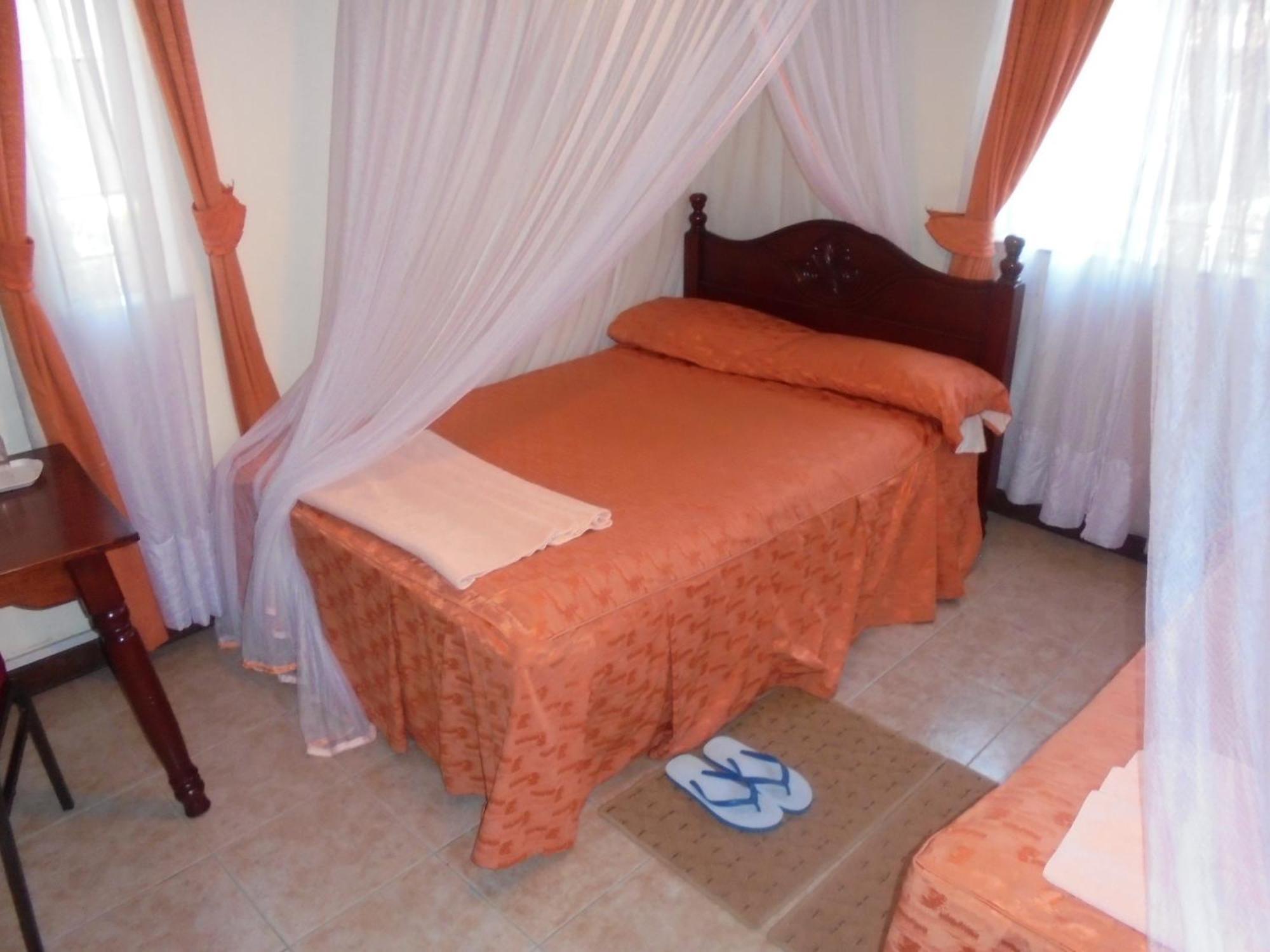 Chak Guesthouse & Conference Center Найробі Номер фото