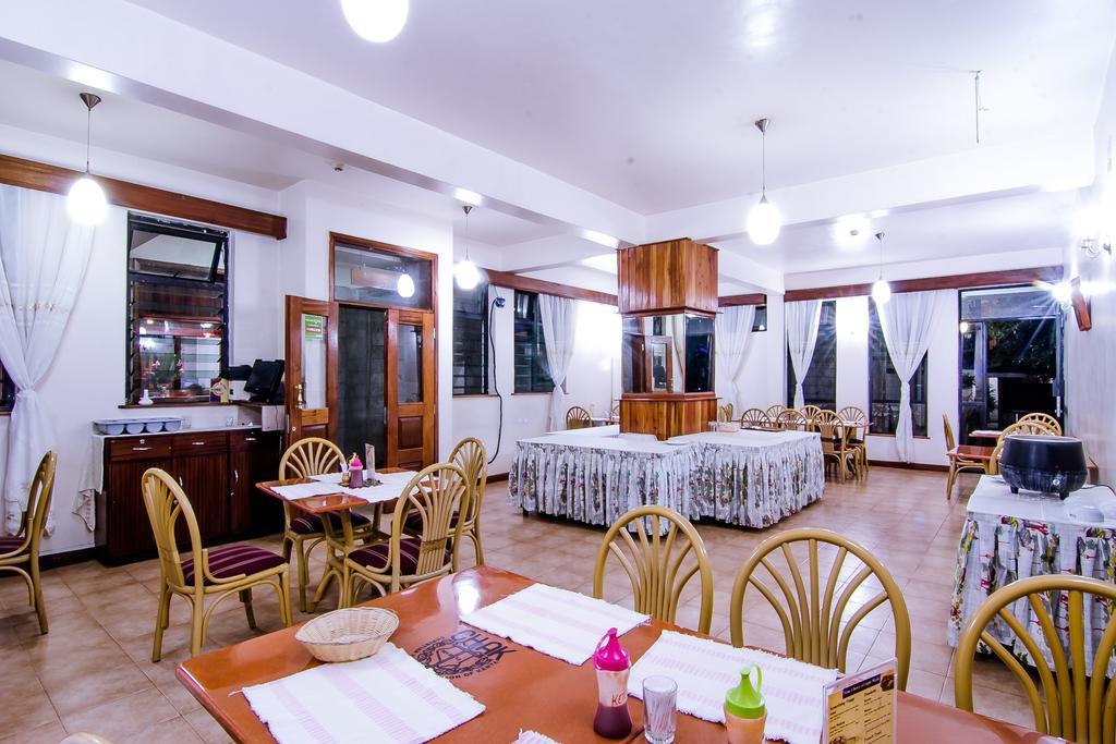 Chak Guesthouse & Conference Center Найробі Екстер'єр фото