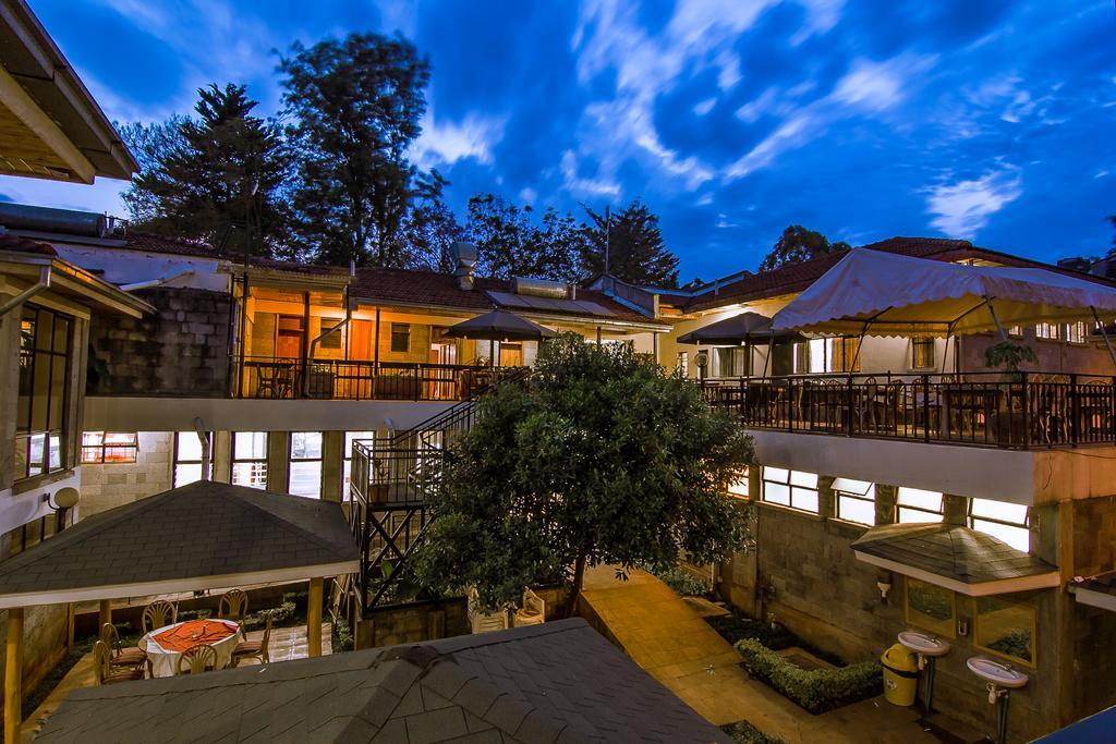 Chak Guesthouse & Conference Center Найробі Екстер'єр фото